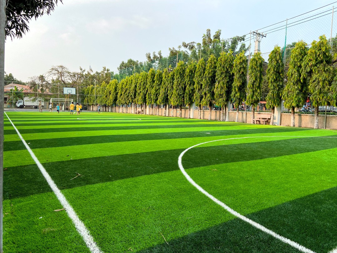 A 500m2 artificial-turfed football pitch