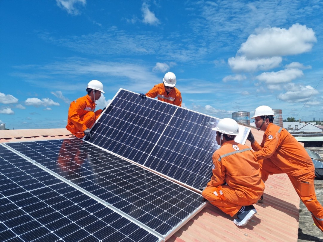 EVN announced the purchase price of rooftop solar power in 2024